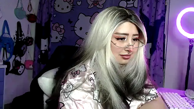 Chat XXX en directo de lussyevans24