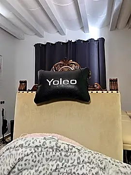 XXX chat uživo modela kylie_blck