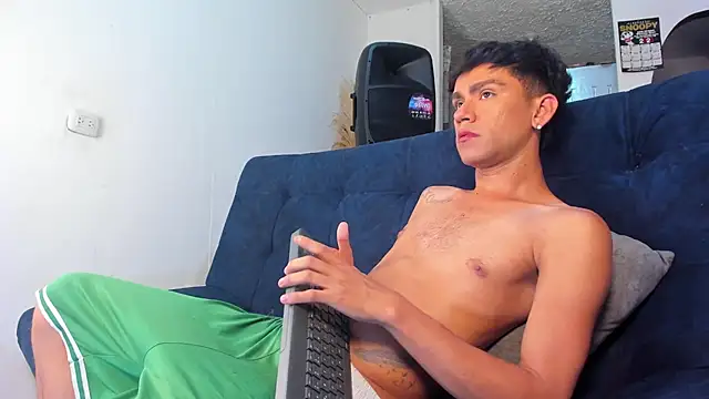 Steven_baby69のウェブカメラショー