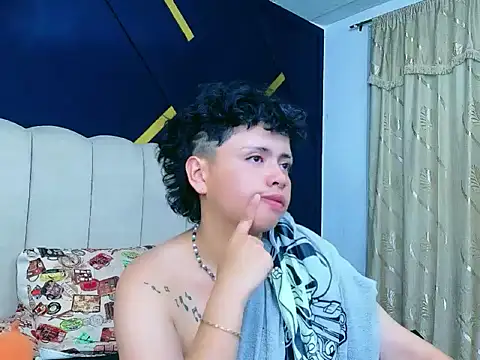 NikiEvanz Live XXX-chat