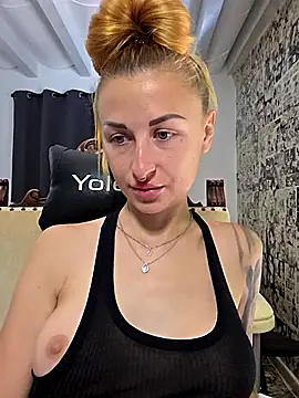 Živý XXX chat kylie_blck