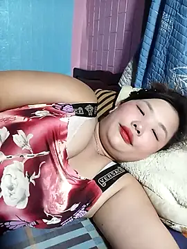 Irene-01 Adlı Modelin Canlı XXX Sohbeti