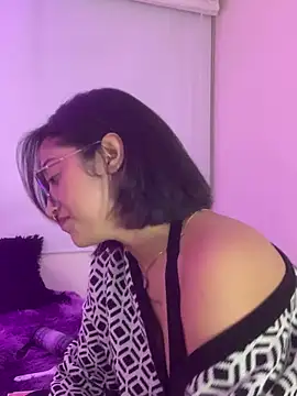 LilithMonette 在線直播表演