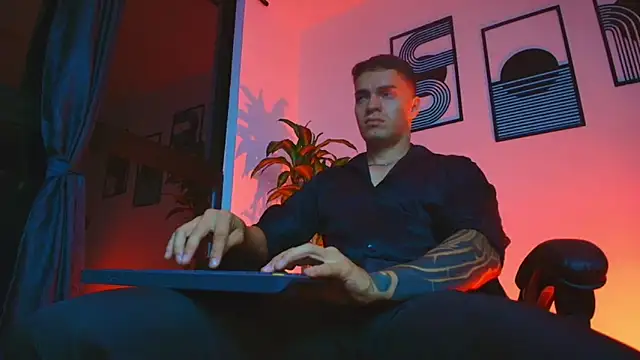 ALPHA_DOMINUS_ Live XXX-Chat