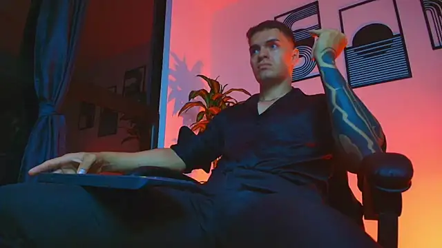 دردشة ALPHA_DOMINUS_ الجنسية المباشرة