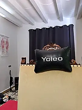 kylie_blck Adlı Modelin Canlı XXX Sohbeti