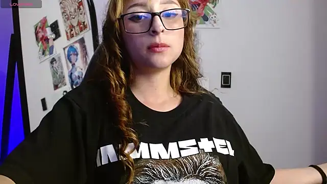 CelesteAyase élő XXX-chatje