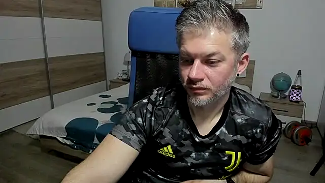 RobbyShawz Chat XXX live