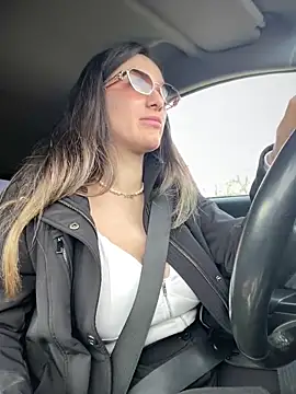 HotXMom_ live XXX chat