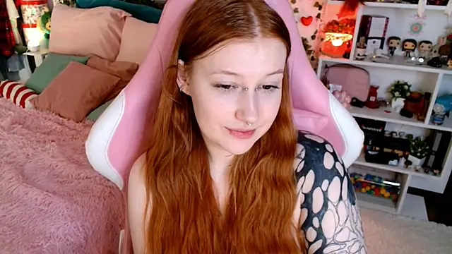 Chat XXX en directo de Ayla_Hicks