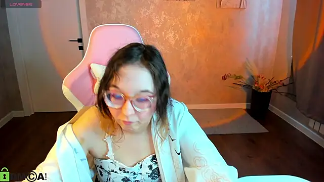 Aleks-caster Chat XXX in diretta