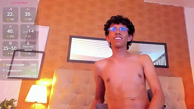 kaiirox élő XXX-chatje