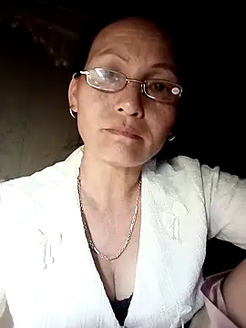 Chat XXX ao vivo de Cucci07