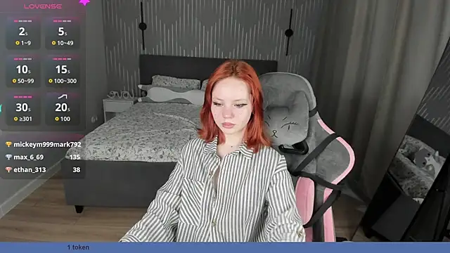 Loly_Cuttie Webcamshow