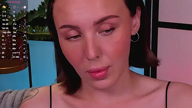 LianaFord Live XXX-chat