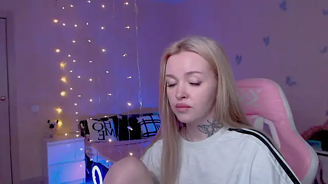 Naughty_Mable Live XXX-chat