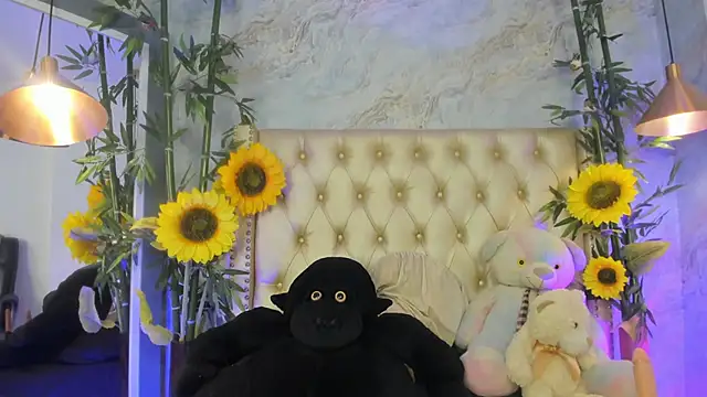 Chat +18 de LittleeJaz ao vivo