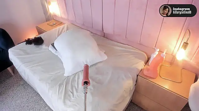 Hillary_Collins1 Live XXX-chat