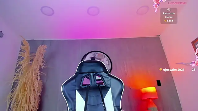 luccia_smith Live XXX-chat