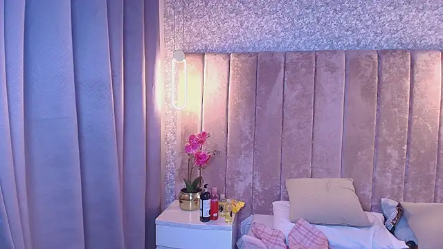 Karoline_606 Live XXX-chat