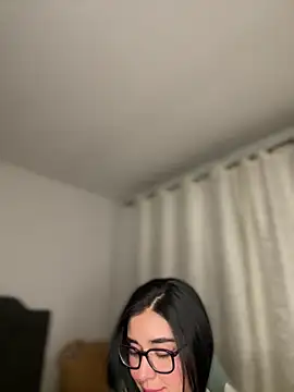 Živý XXX chat MiaSofia__