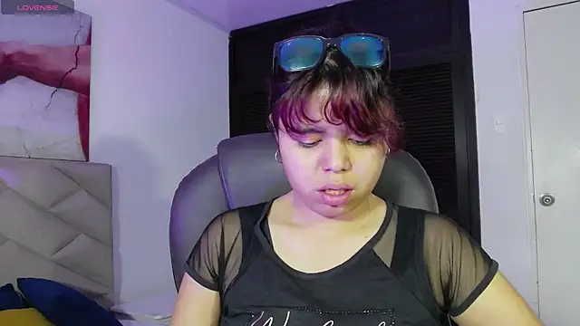 Chat +18 de SabinaMerchetti ao vivo