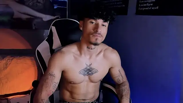 Thomas_Fit1's Live XXX Chat