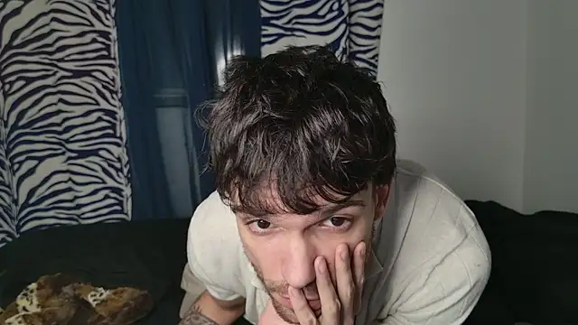 แชท XXX สดของ JackDesFeux