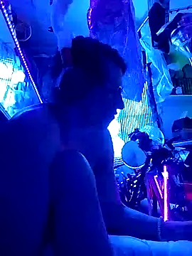 gurlnips' Live XXX Chat