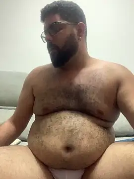 HairyBear10n Live XXX chat