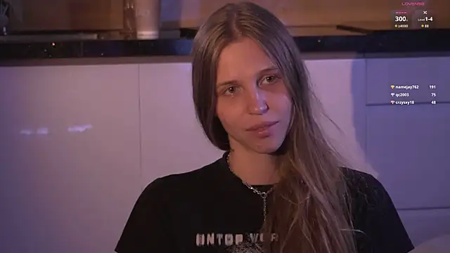 littlemolly11: απευθείας συνομιλία ΧΧΧ