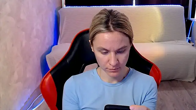 MiaBun1: απευθείας συνομιλία ΧΧΧ