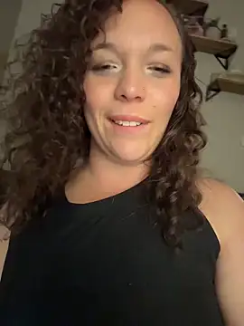 دردشة XoMisty الجنسية المباشرة