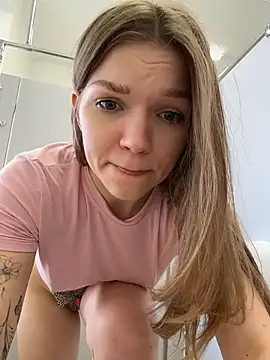 StreetSquirt's Live XXX Chat