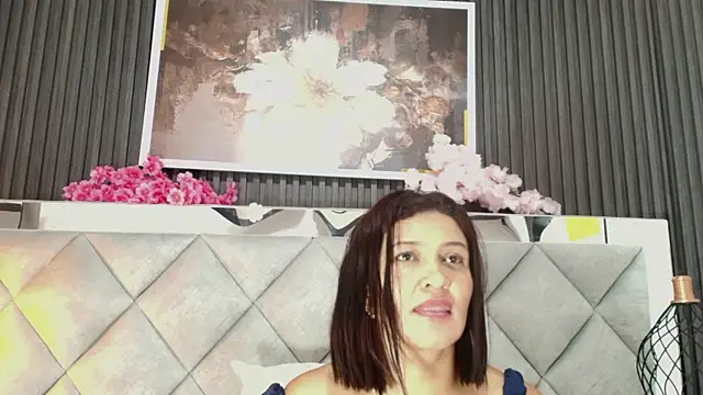 Slut_Milf_ Live XXX-Chat