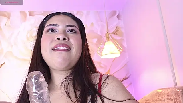 แชท XXX สดของ rouxinferno_cr