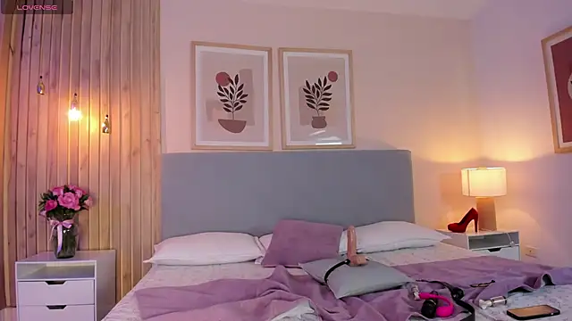 Moon_of_Hades Live XXX-chat