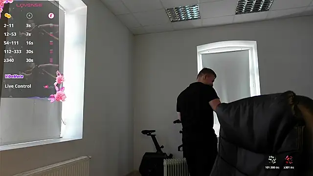 Richard_Dullas: απευθείας συνομιλία ΧΧΧ