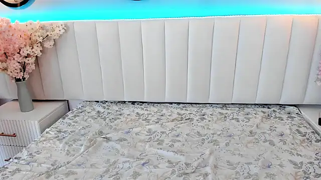 Sophia_Gloss Live XXX-chat