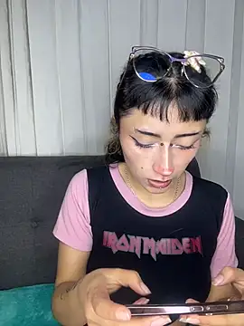 baby_akuma 라이브 XXX 채팅