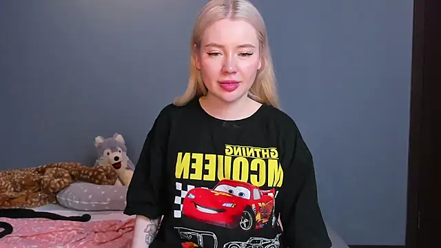 Lillie_Berry Live XXX-Chat