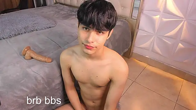 IamJuanJoc Adlı Modelin Canlı XXX Sohbeti