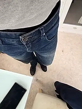 XXX chat uživo modela Lorent6969