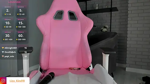 juicy-pussy Live XXX Chat