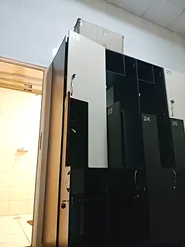 XXX chat uživo modela Crek666