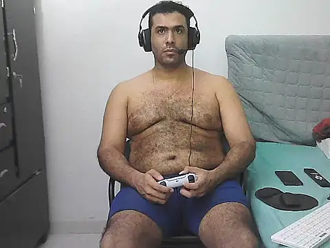 XXX chat uživo modela AlphaLatinoBear