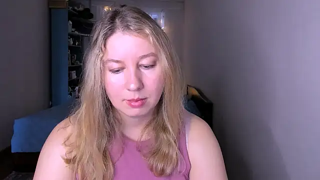 Show modela NancySanders na web-kameri