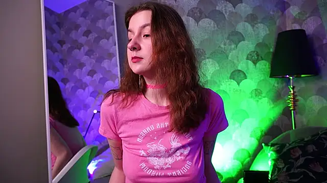 Frantease Live XXX-chat