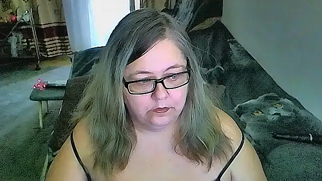 sex2 Adlı Modelin Canlı XXX Sohbeti