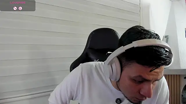 Chat XXX en directo de Rick_Adams